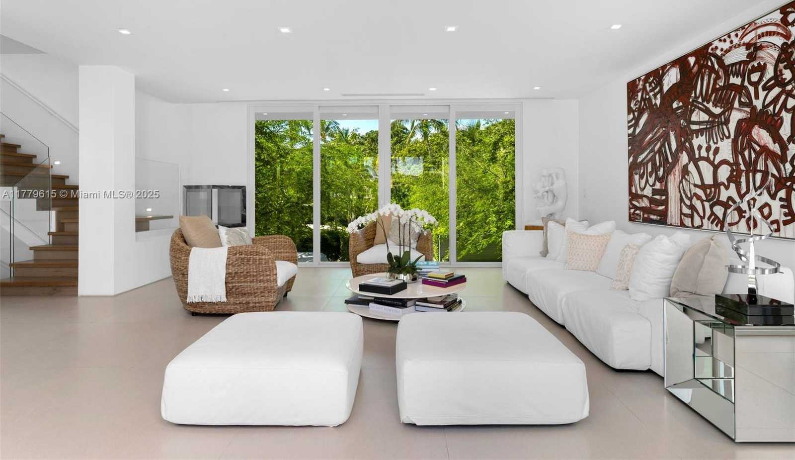 Small Image of 481 SOUTH MASHTA DRIVE, Key Biscayne Number 7