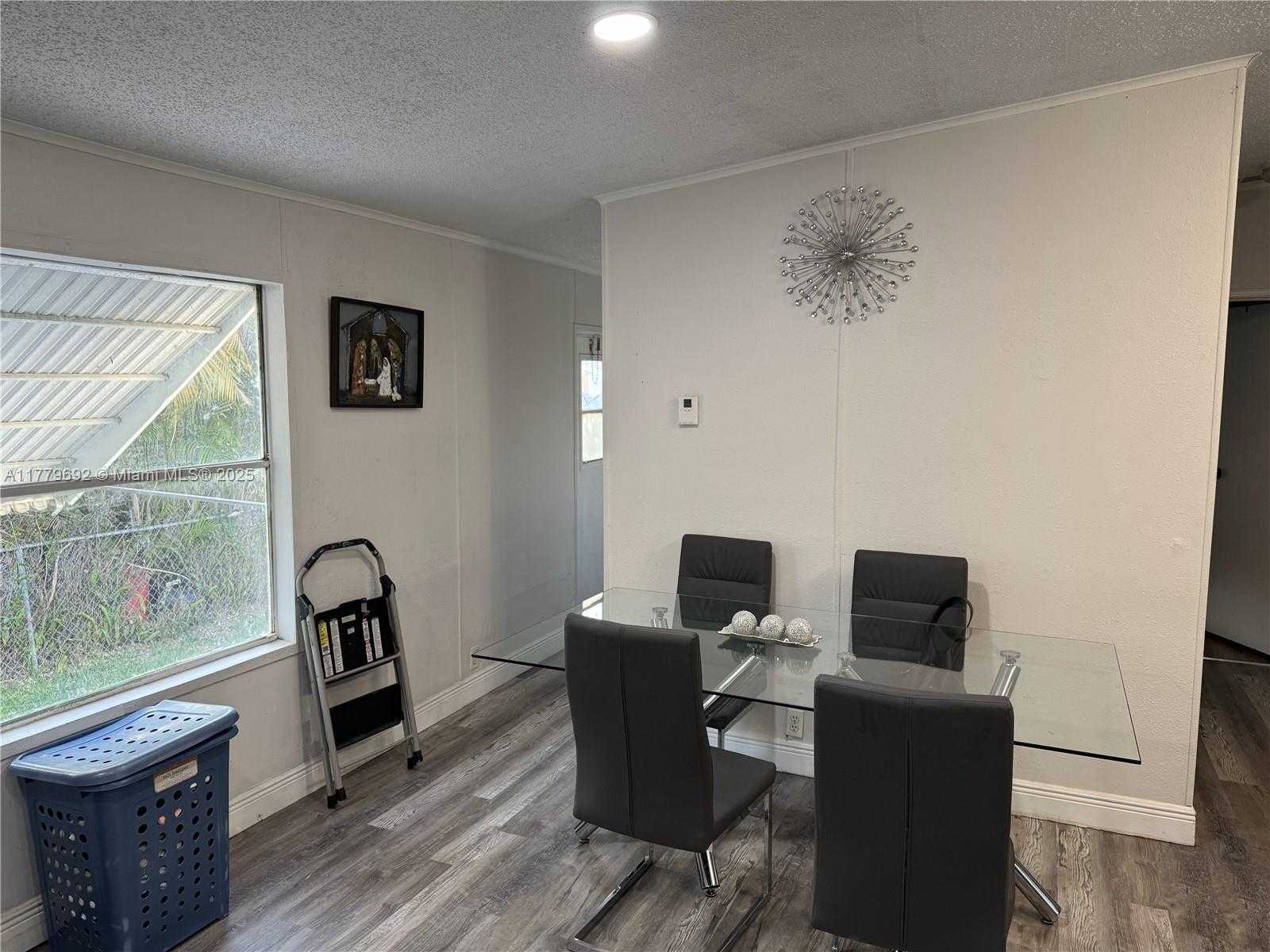 Small Image of 19800 SOUTH WEST 180TH AVE UNIT 425, Miami Number 7