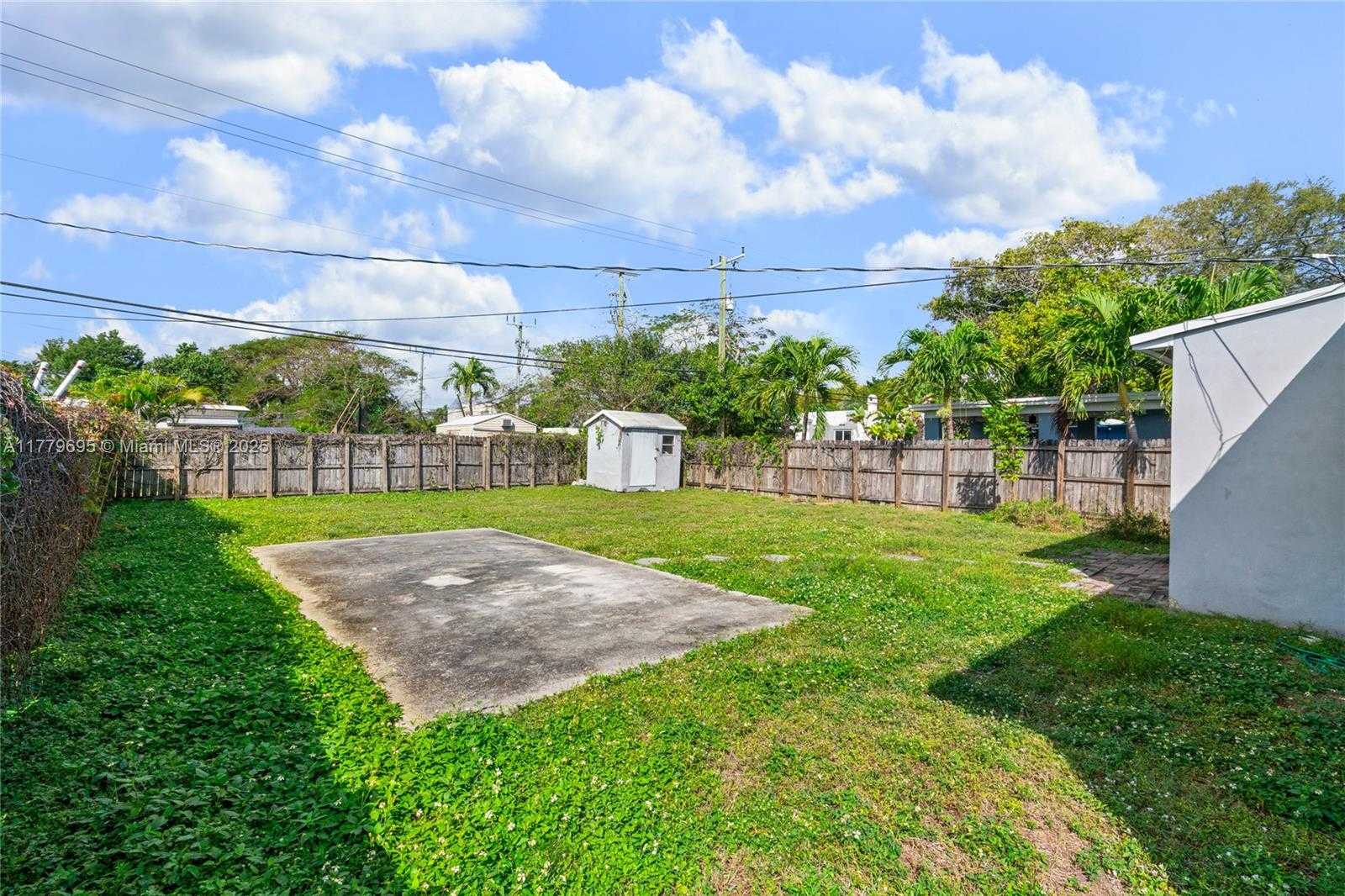 Small Image of 1843 SOUTH WEST 4TH AVE, Fort Lauderdale Number 21
