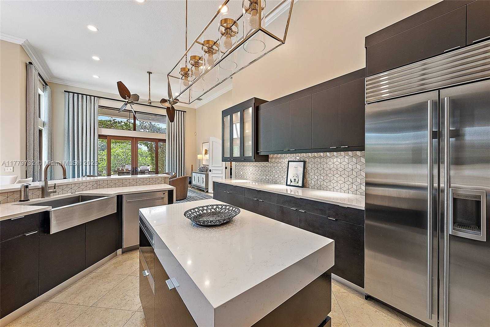 Small Image of 19028 SOUTH EAST WINDWARD ISLAND LN, Jupiter Number 11