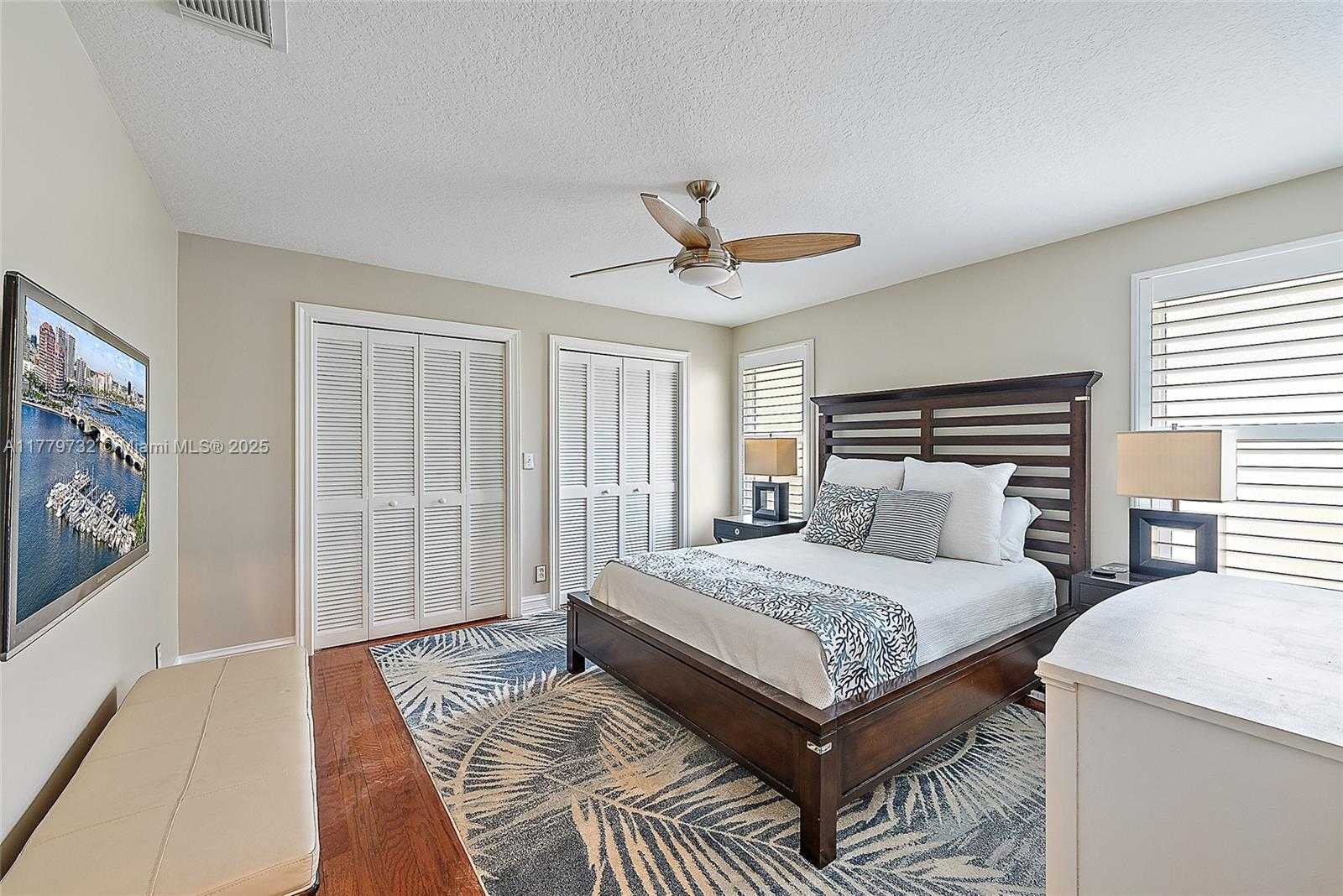 Small Image of 19028 SOUTH EAST WINDWARD ISLAND LN, Jupiter Number 21