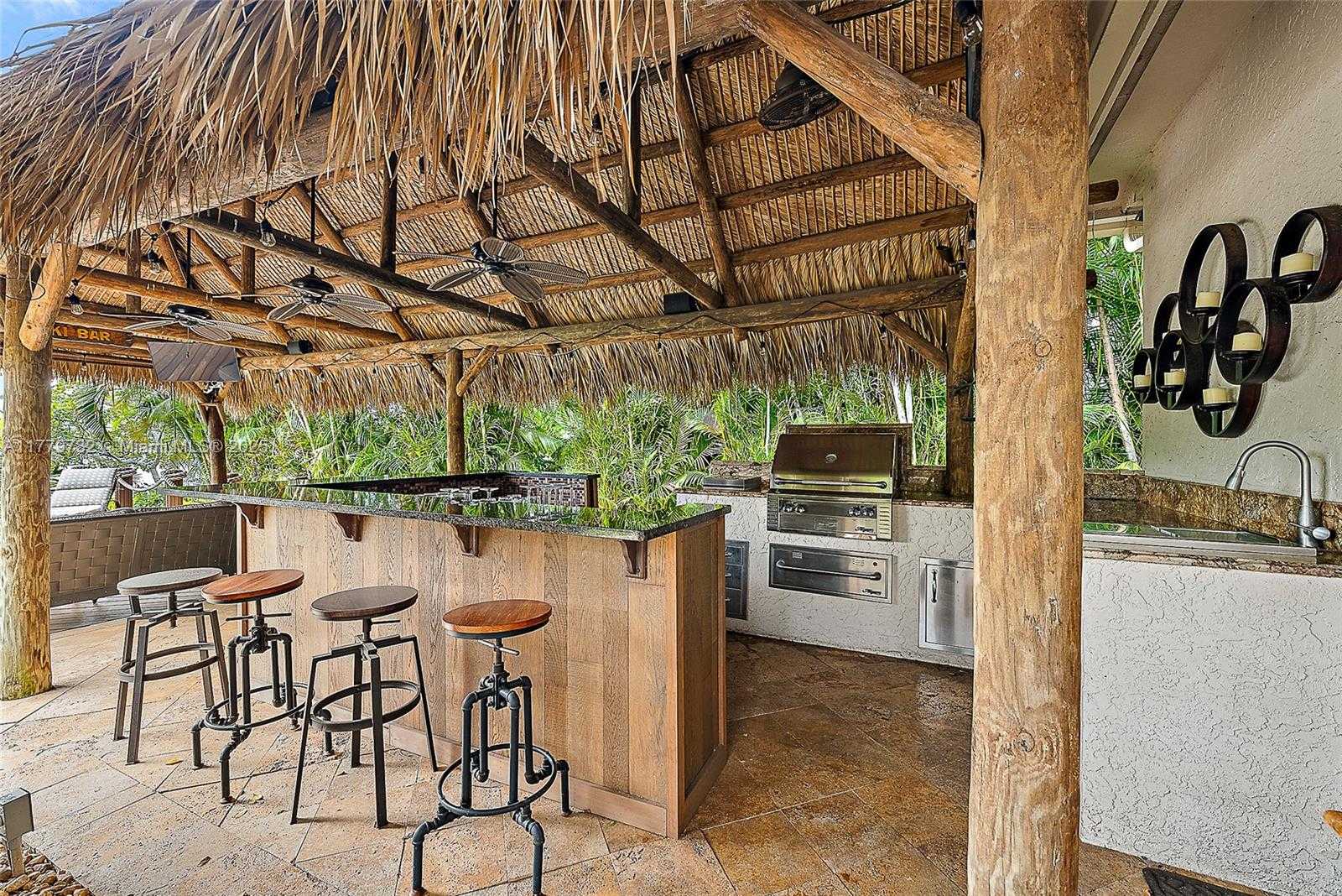 Small Image of 19028 SOUTH EAST WINDWARD ISLAND LN, Jupiter Number 31