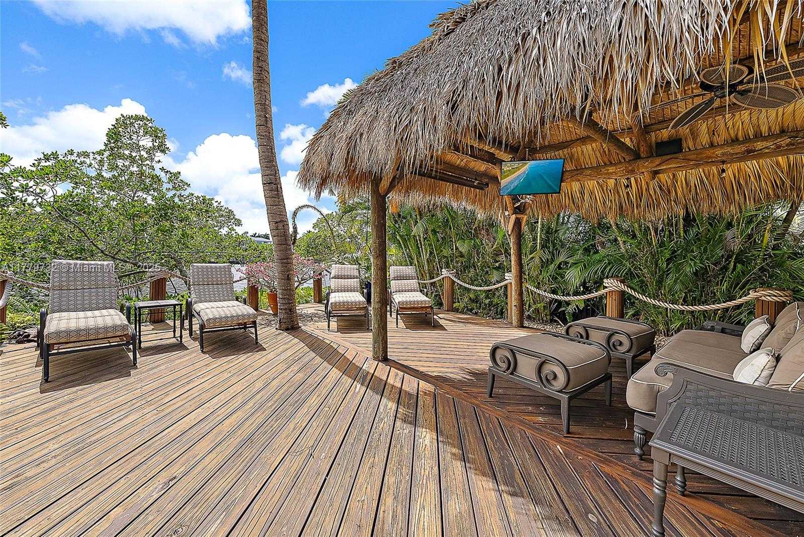 Small Image of 19028 SOUTH EAST WINDWARD ISLAND LN, Jupiter Number 35