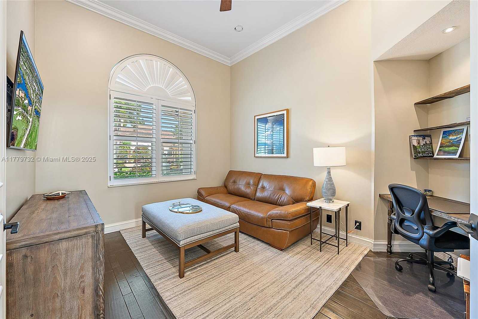 Small Image of 19028 SOUTH EAST WINDWARD ISLAND LN, Jupiter Number 7