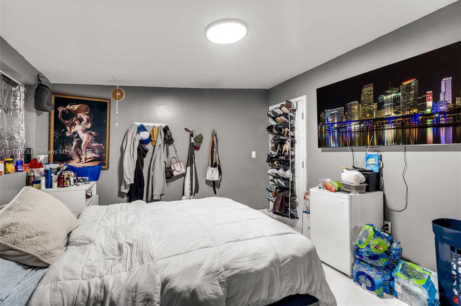 Small Image of 3201 NORTH WEST 98TH ST, Miami Number 14