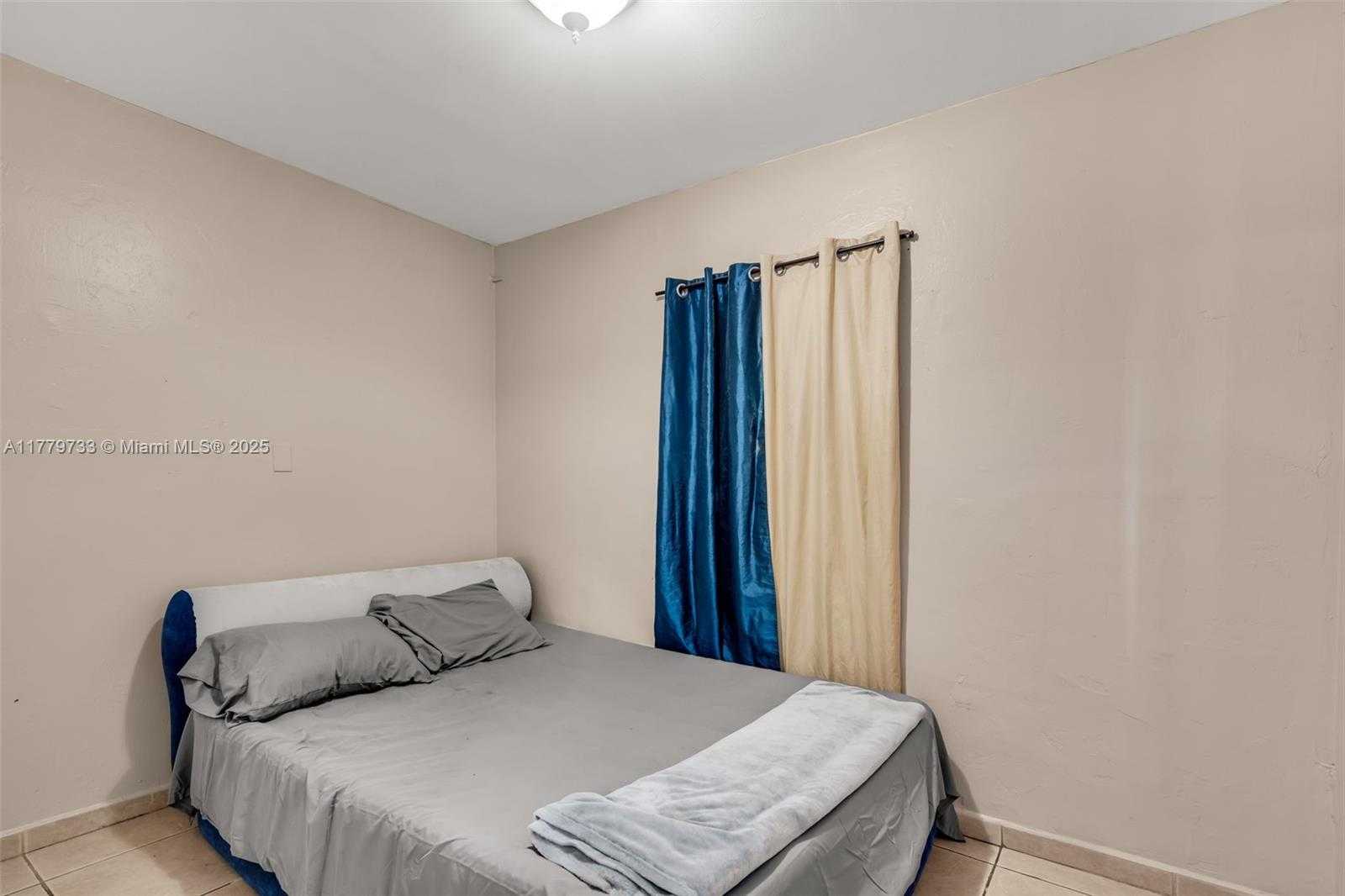 Small Image of 3201 NORTH WEST 98TH ST, Miami Number 22