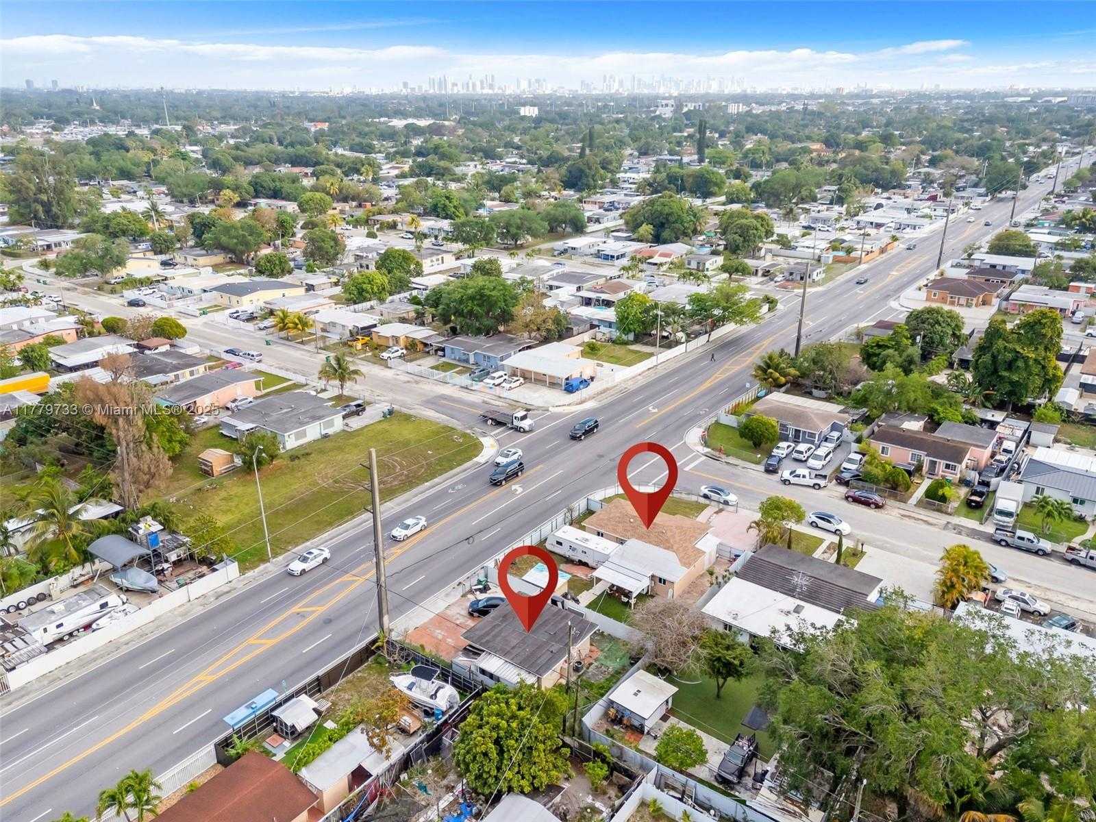 Small Image of 3201 NORTH WEST 98TH ST, Miami Number 30