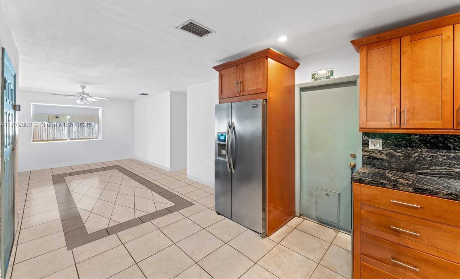 Small Image of 7265 SOUTH WEST 167TH ST, Palmetto Bay Number 2