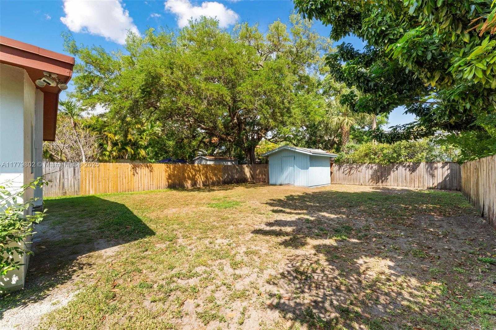 Small Image of 7265 SOUTH WEST 167TH ST, Palmetto Bay Number 8