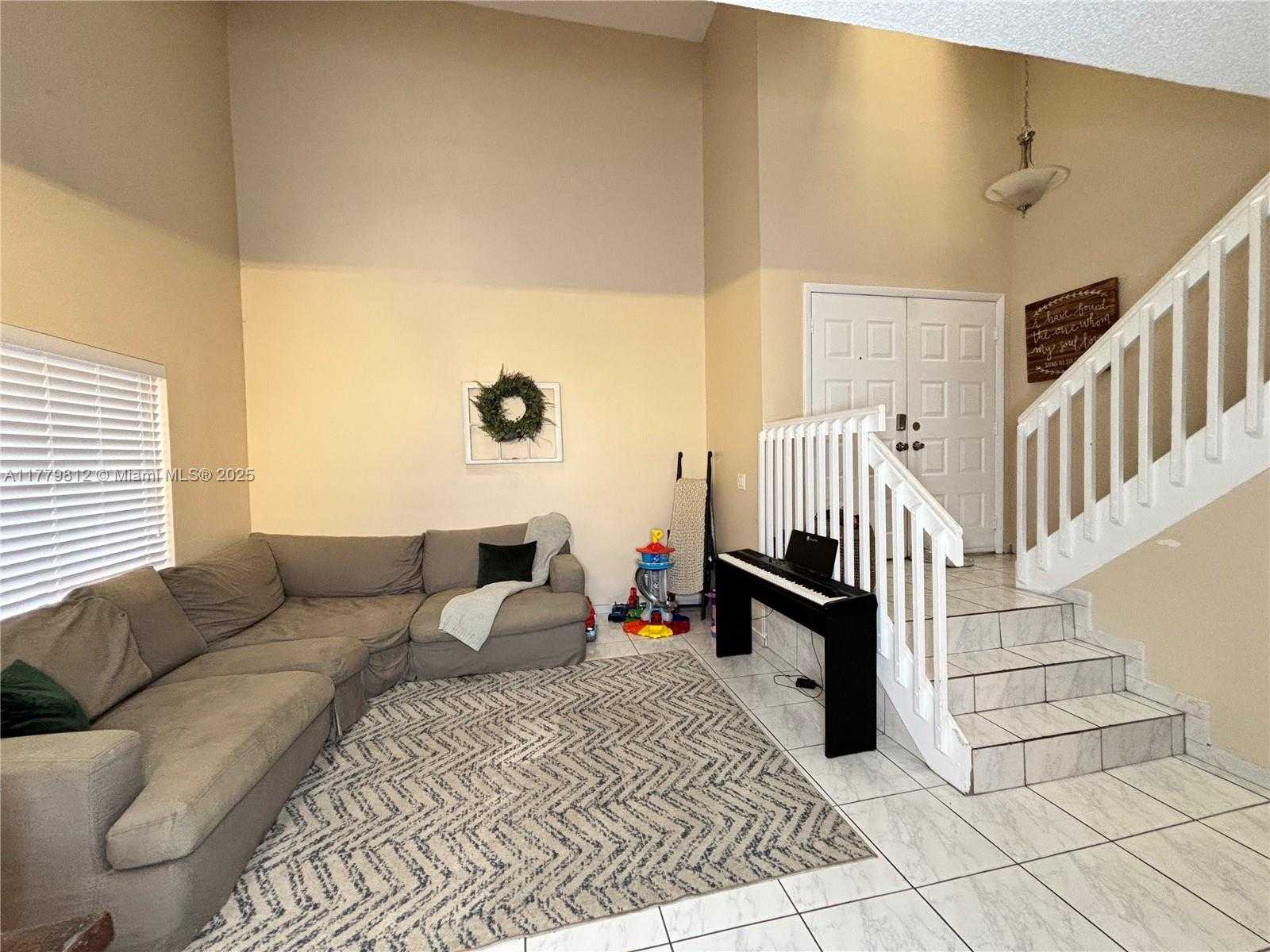 Small Image of 11236 SOUTH WEST 11 ST, Pembroke Pines Number 9