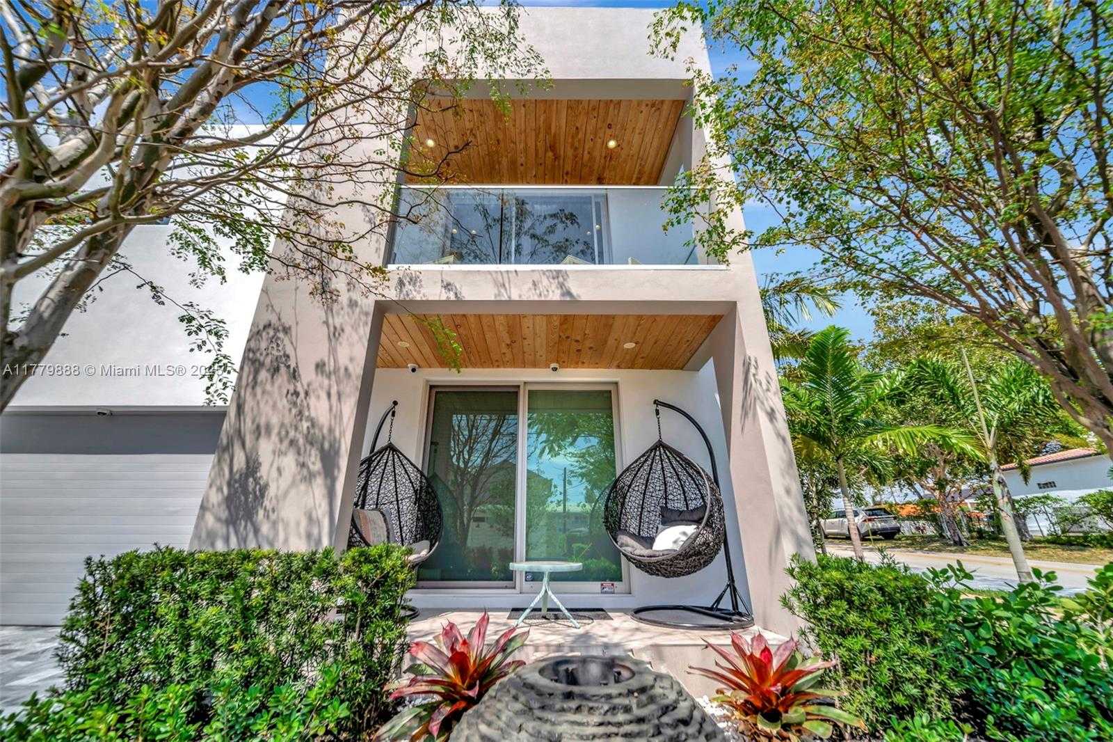 Small Image of 544 NORTH VICTORIA PARK RD, Fort Lauderdale Number 46