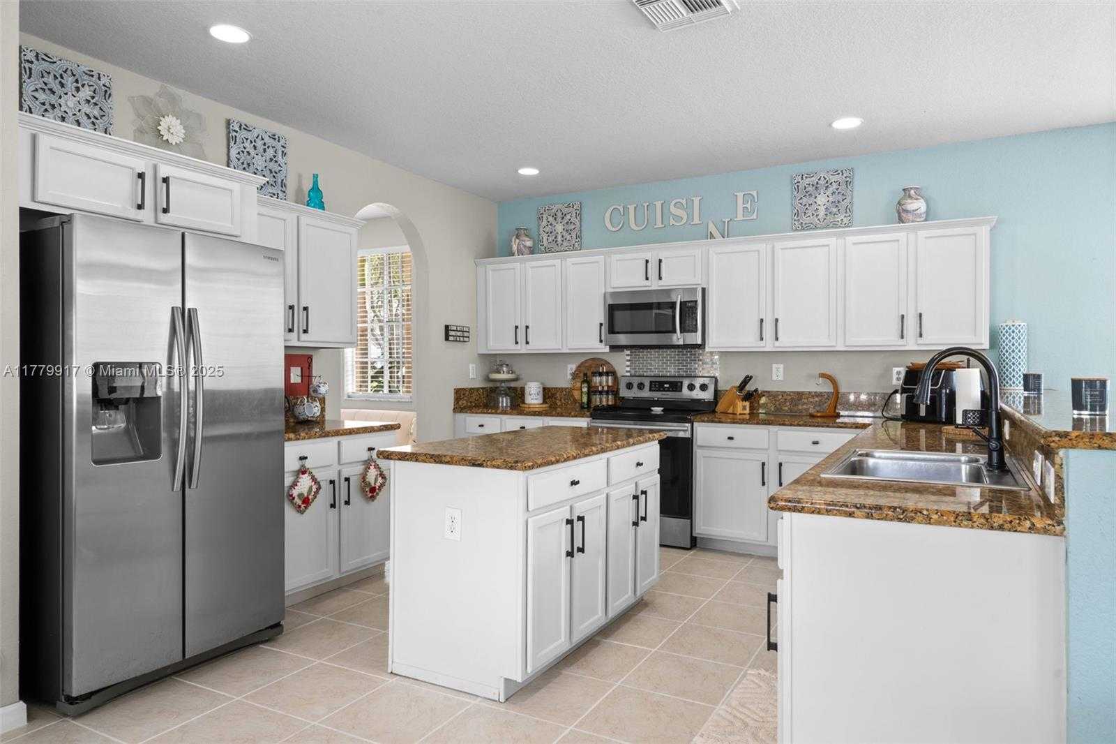 Small Image of 13990 SOUTH WEST 274TH TER, Homestead Number 22