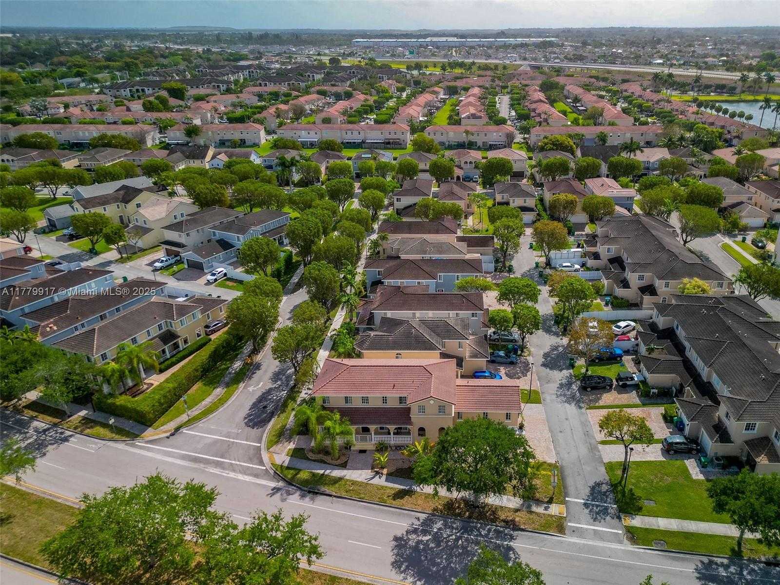 Small Image of 13990 SOUTH WEST 274TH TER, Homestead Number 46