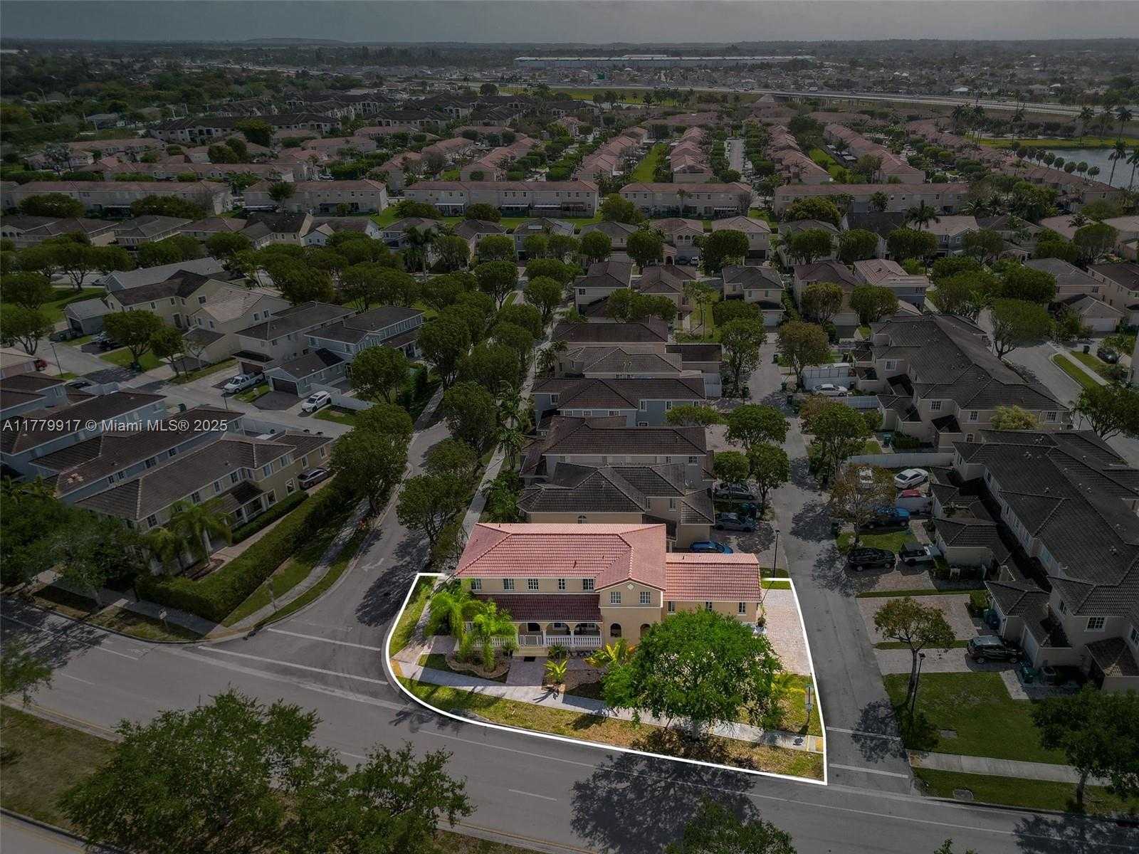 Small Image of 13990 SOUTH WEST 274TH TER, Homestead Number 47