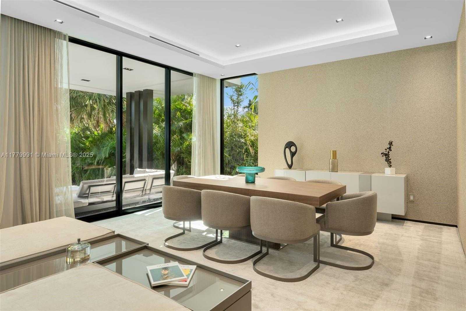 Small Image of 13225 ARCH CREEK TER, North Miami Number 22