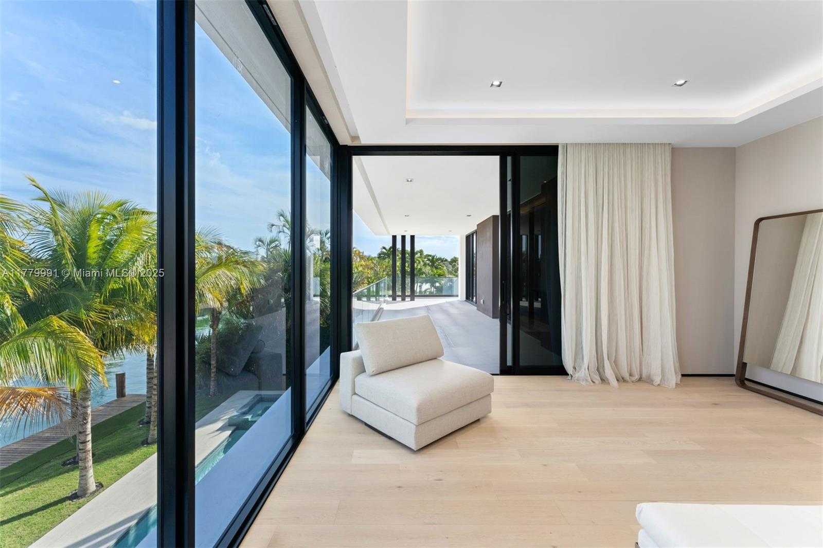 Small Image of 13225 ARCH CREEK TER, North Miami Number 44