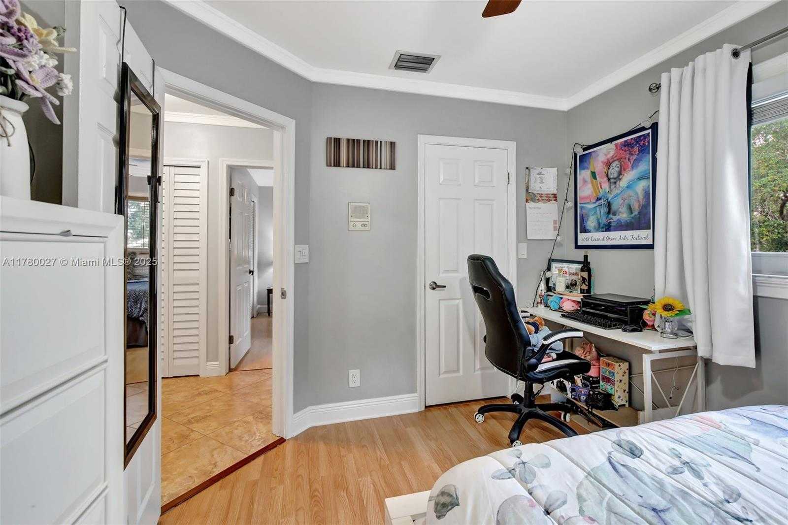 Small Image of 1780 SOUTH WEST 51ST TER, Plantation Number 25