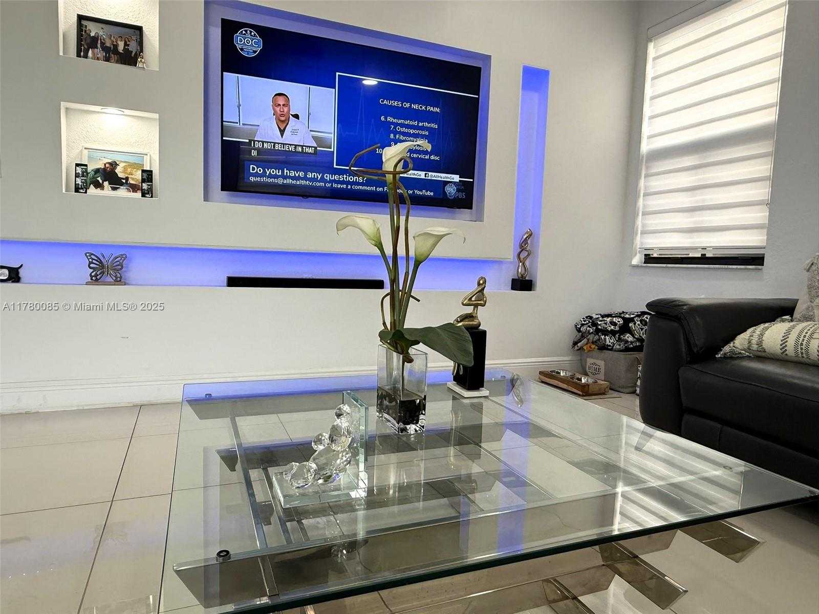 Small Image of 10060 NORTH WEST 86TH TER, Doral Number 13