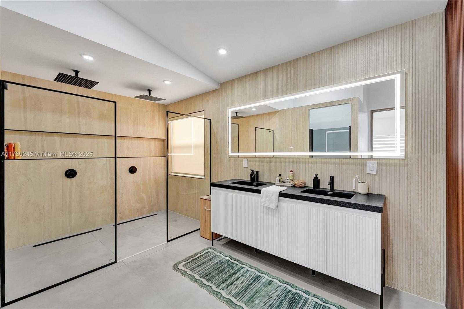 Small Image of 3371 SOUTH WEST 51ST ST, Hollywood Number 19