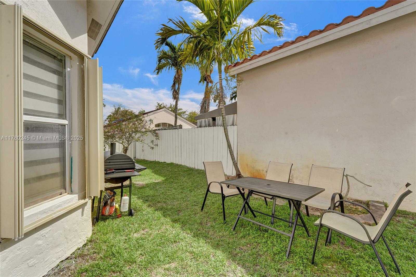 Small Image of 3371 SOUTH WEST 51ST ST, Hollywood Number 33