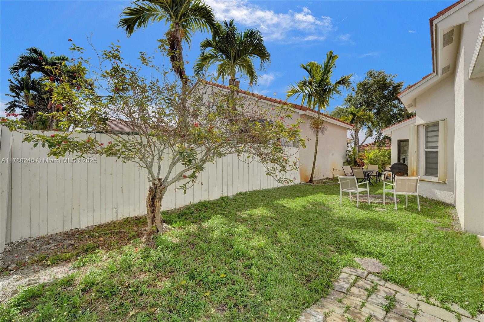 Small Image of 3371 SOUTH WEST 51ST ST, Hollywood Number 38
