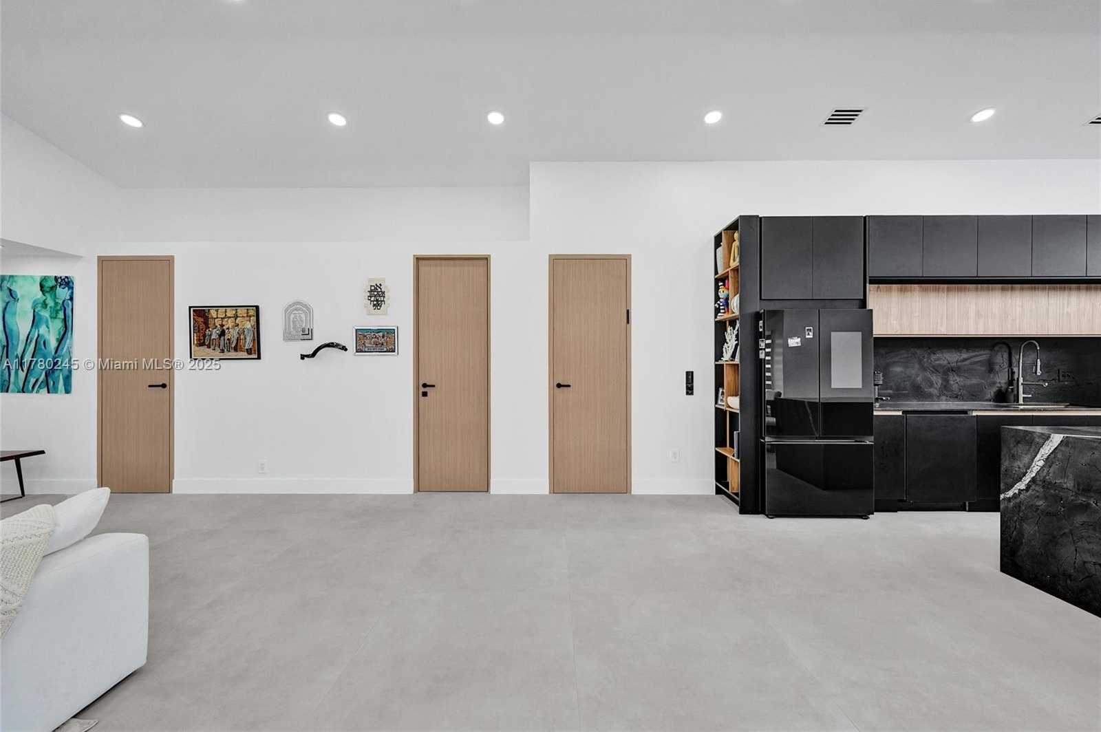 Small Image of 3371 SOUTH WEST 51ST ST, Hollywood Number 49