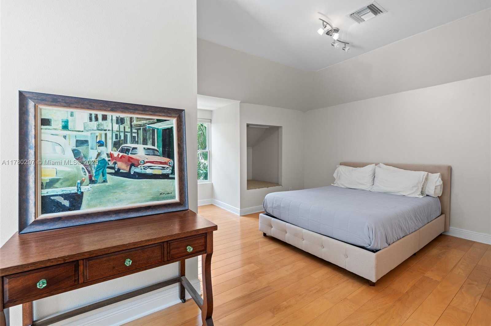 Small Image of 20732 CHARING CROSS CIRCLE, Estero Number 29