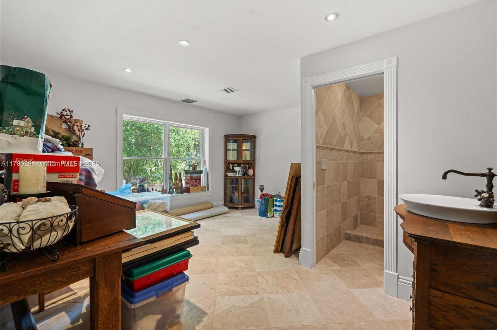 Small Image of 20732 CHARING CROSS CIRCLE, Estero Number 34