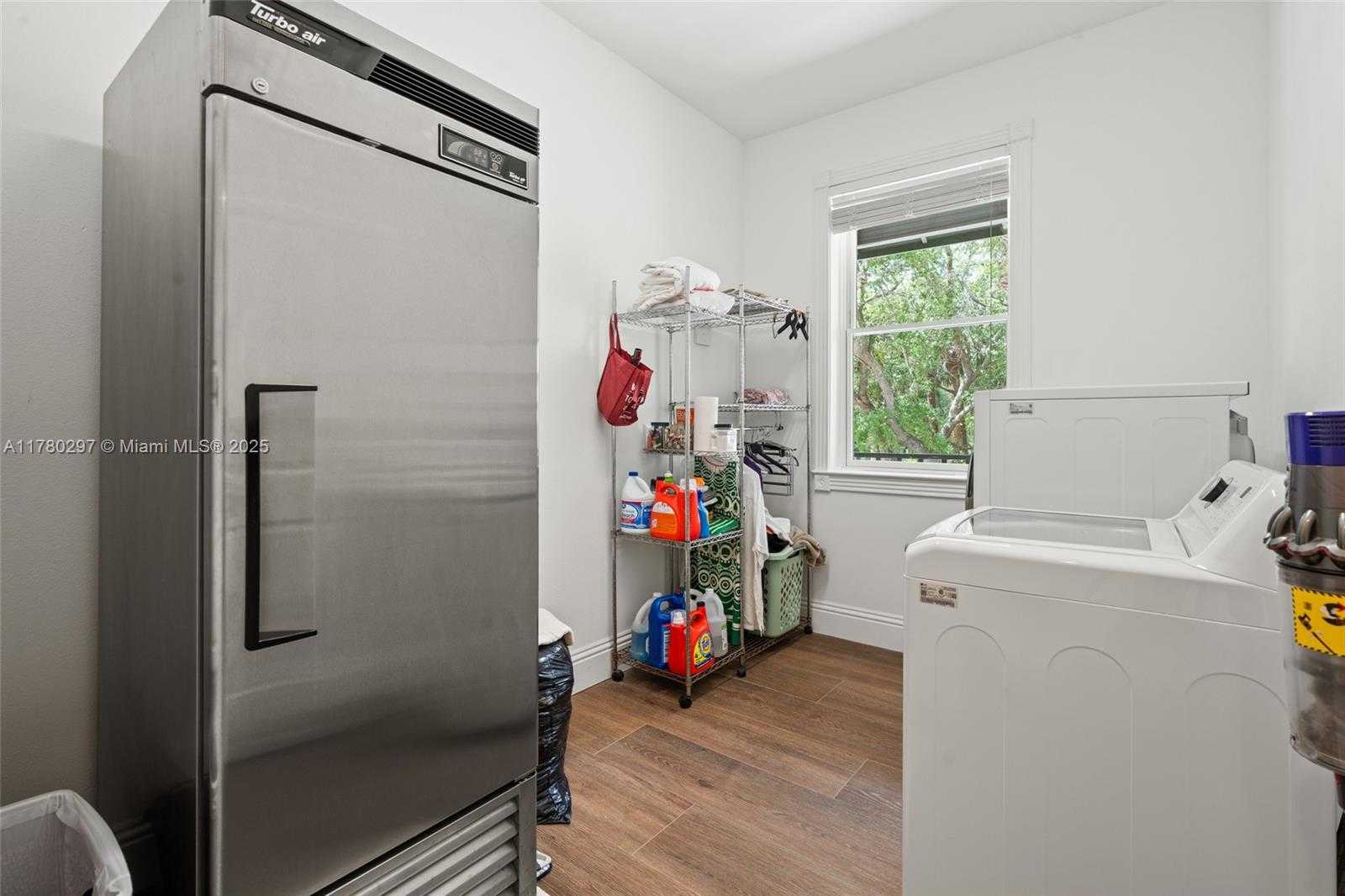 Small Image of 20732 CHARING CROSS CIRCLE, Estero Number 35