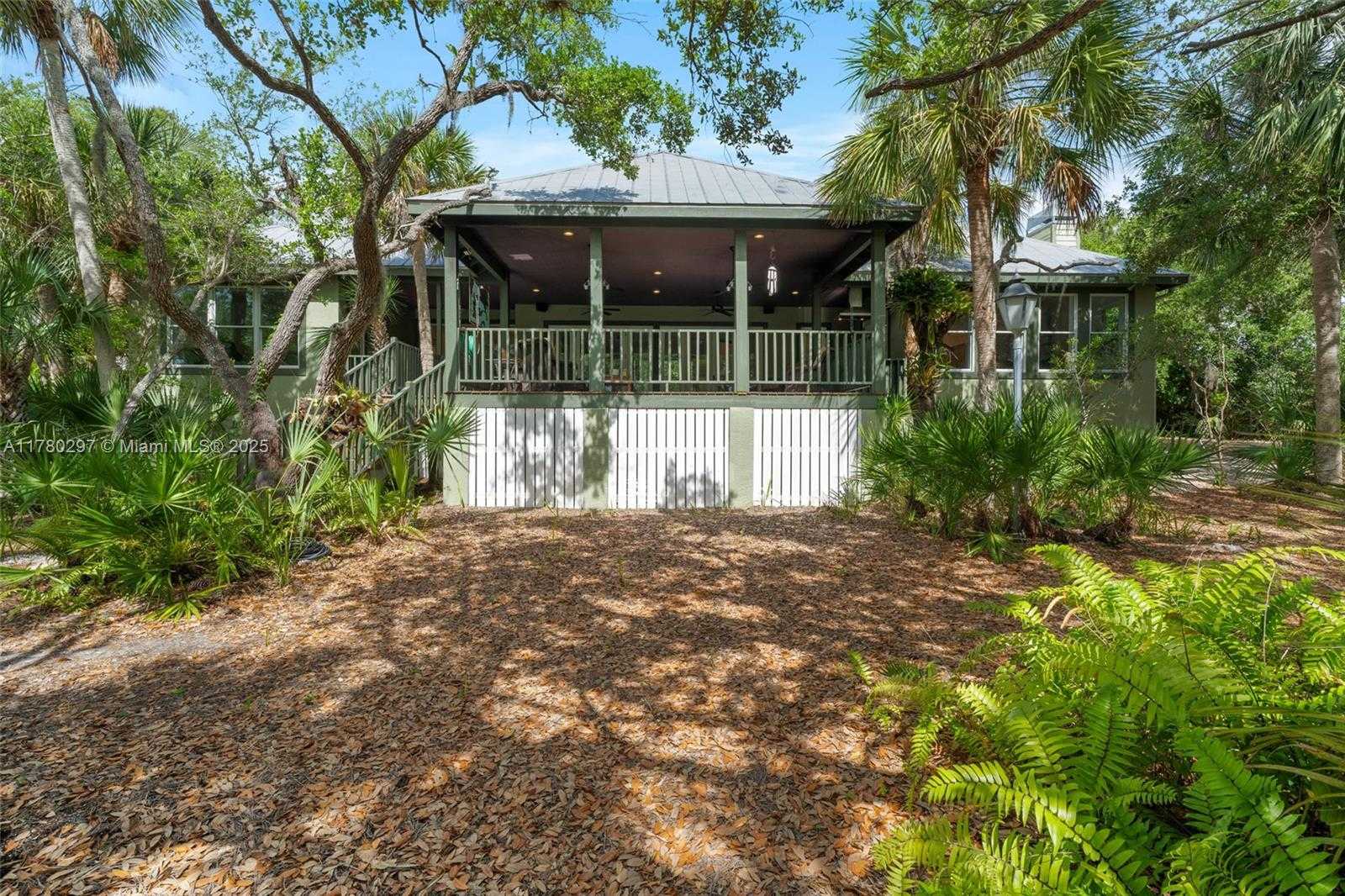 Small Image of 20732 CHARING CROSS CIRCLE, Estero Number 37