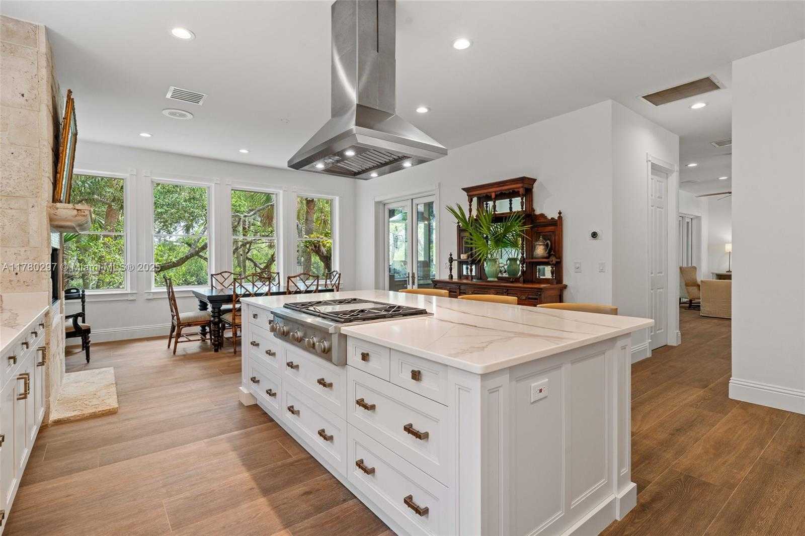 Small Image of 20732 CHARING CROSS CIRCLE, Estero Number 4