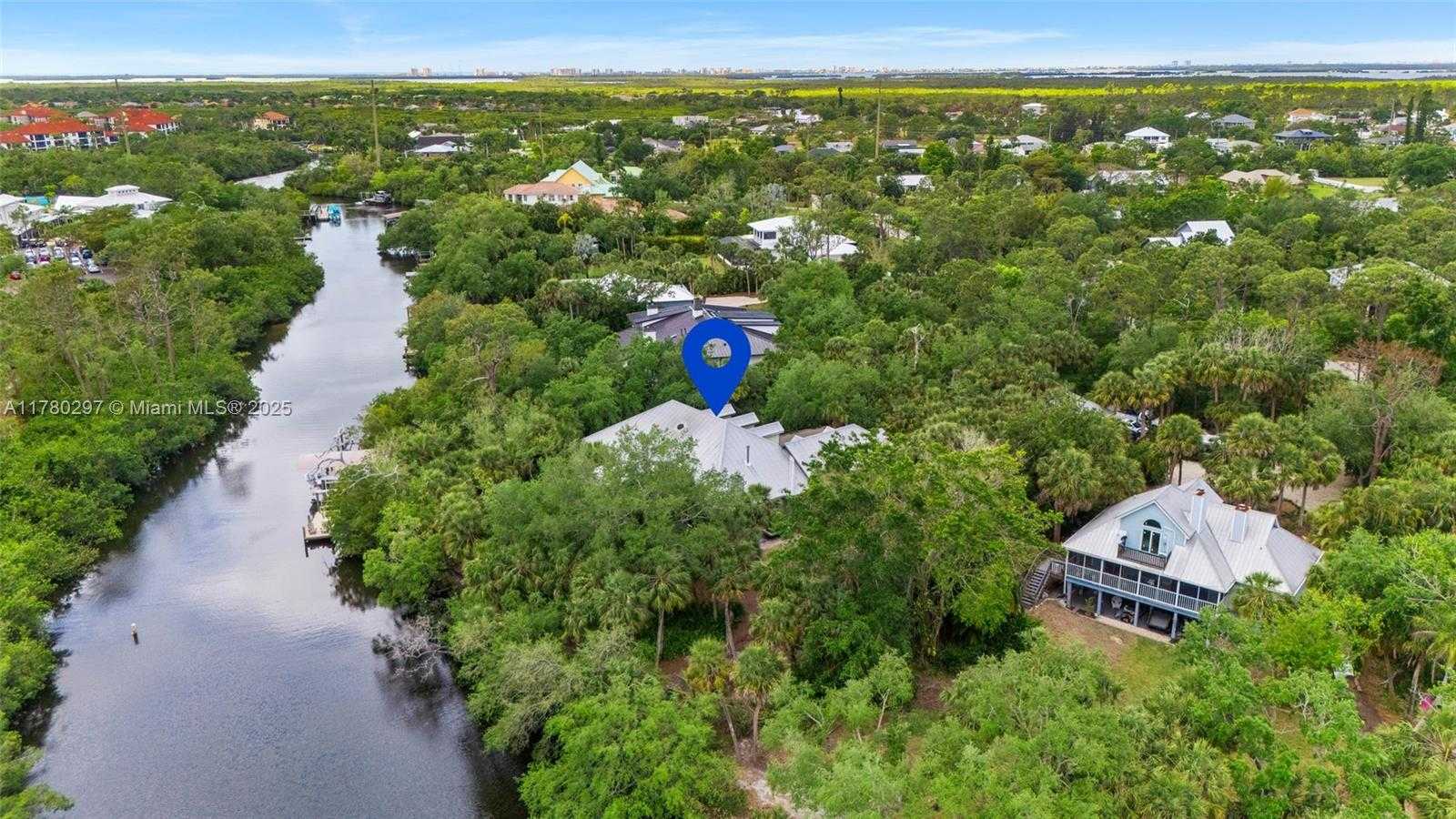 Small Image of 20732 CHARING CROSS CIRCLE, Estero Number 40