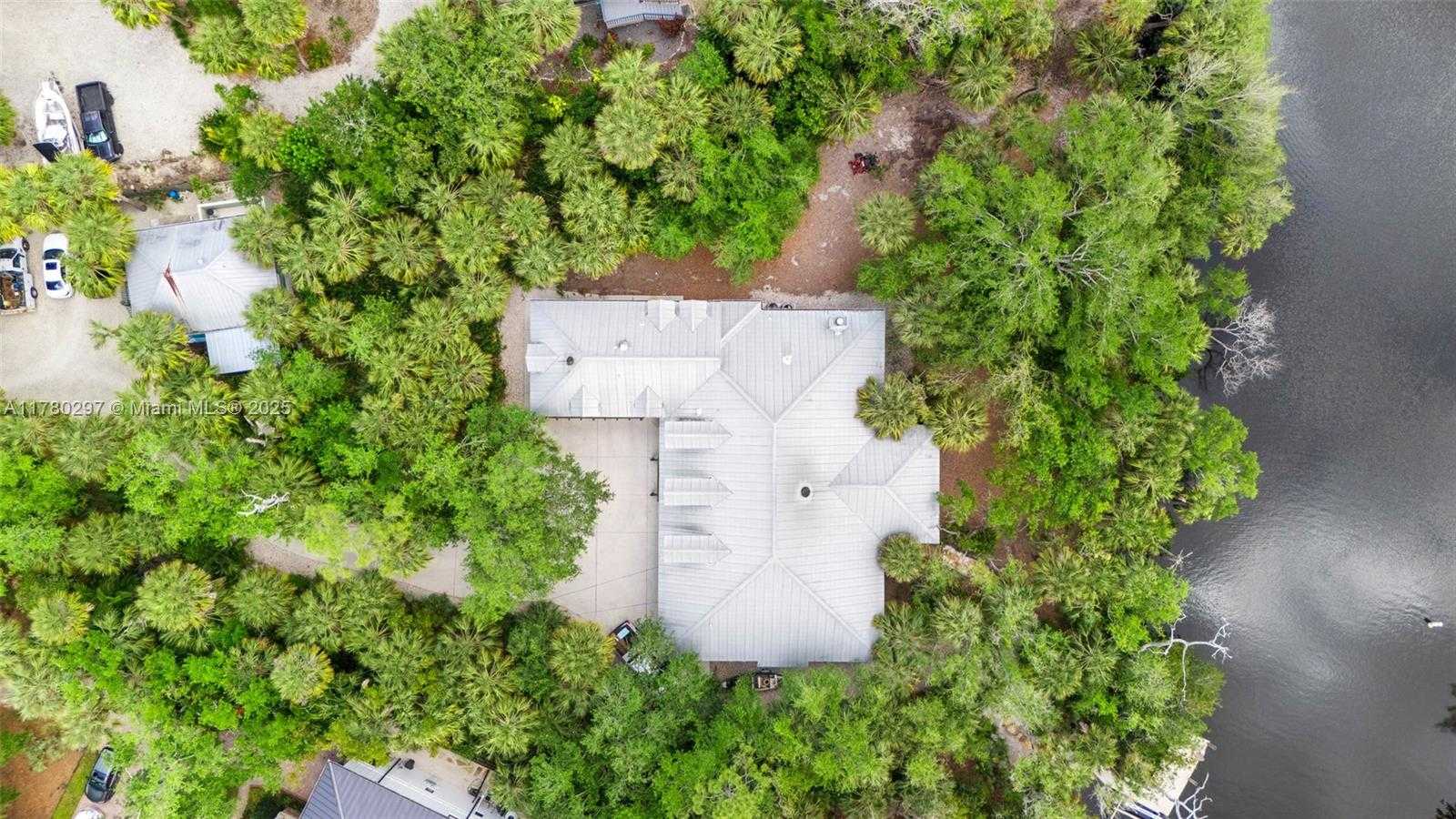Small Image of 20732 CHARING CROSS CIRCLE, Estero Number 42