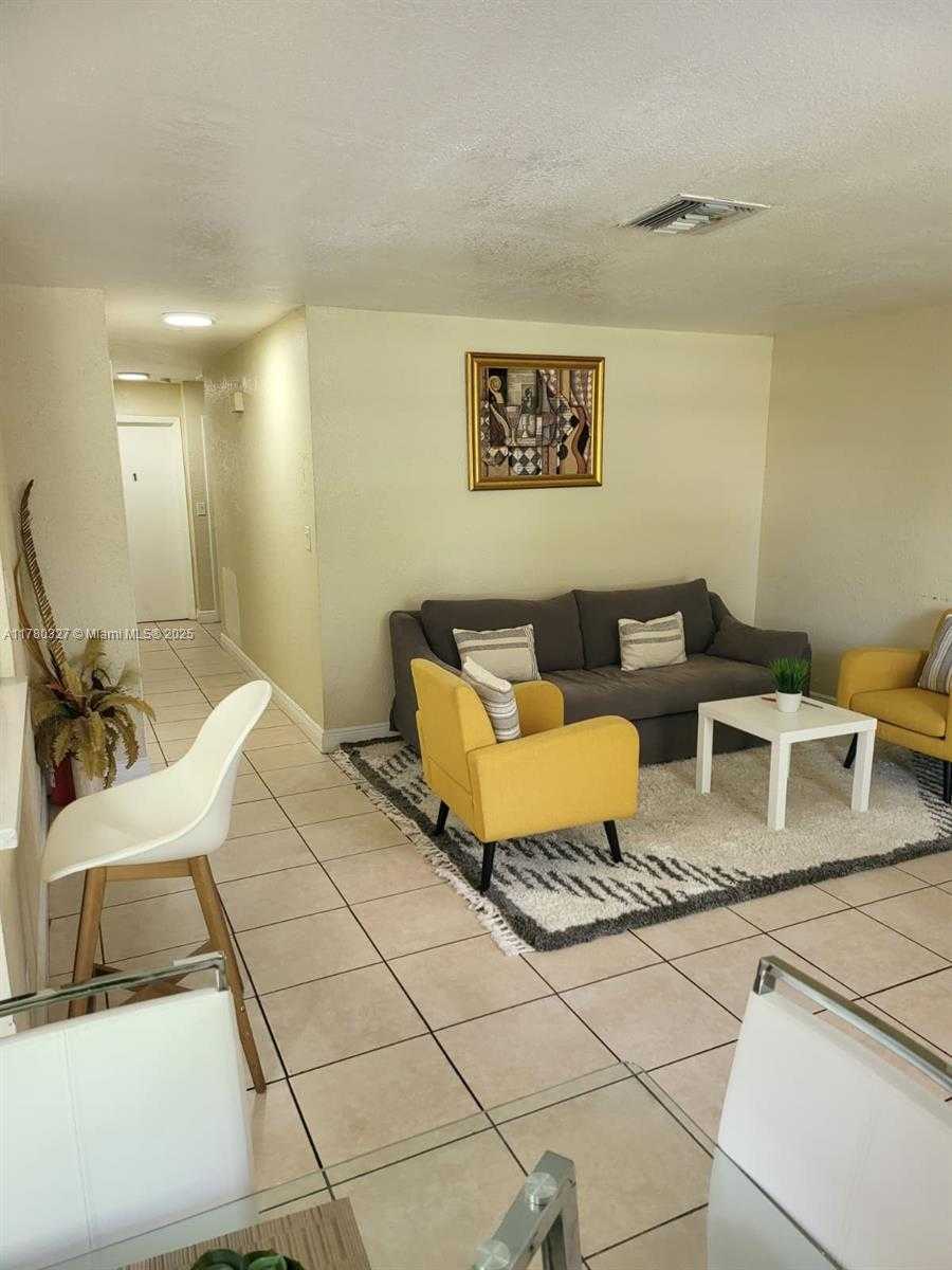Small Image of Fort Lauderdale Number 17