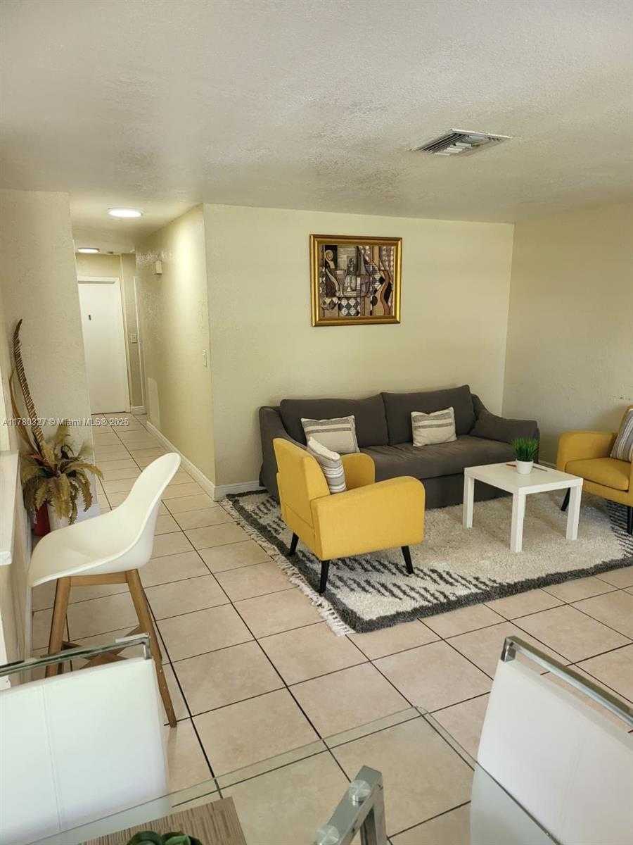 Small Image of Fort Lauderdale Number 30