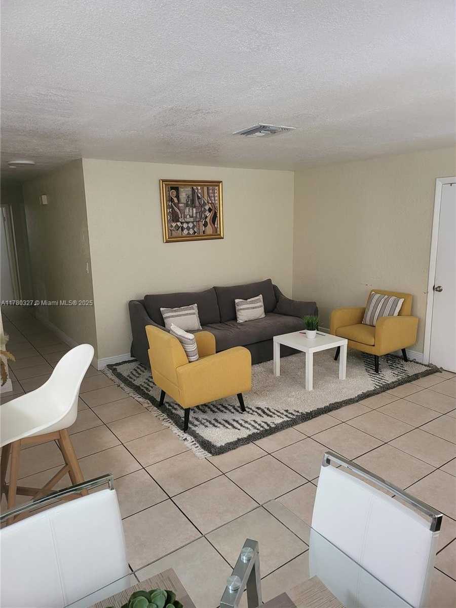 Small Image of Fort Lauderdale Number 31