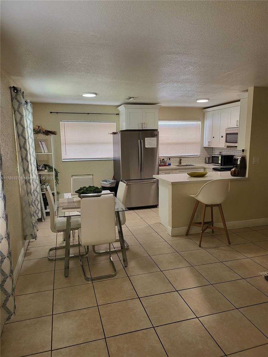 Small Image of Fort Lauderdale Number 33