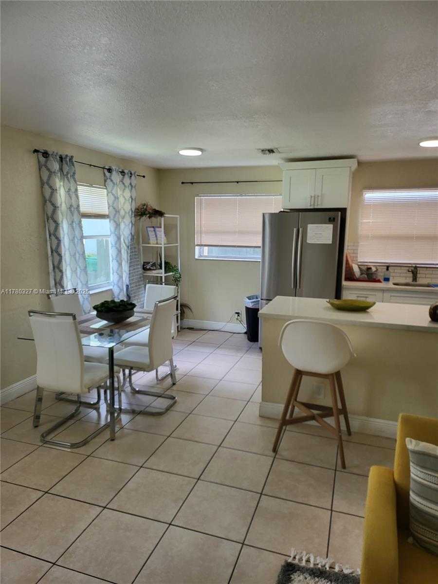 Small Image of Fort Lauderdale Number 37
