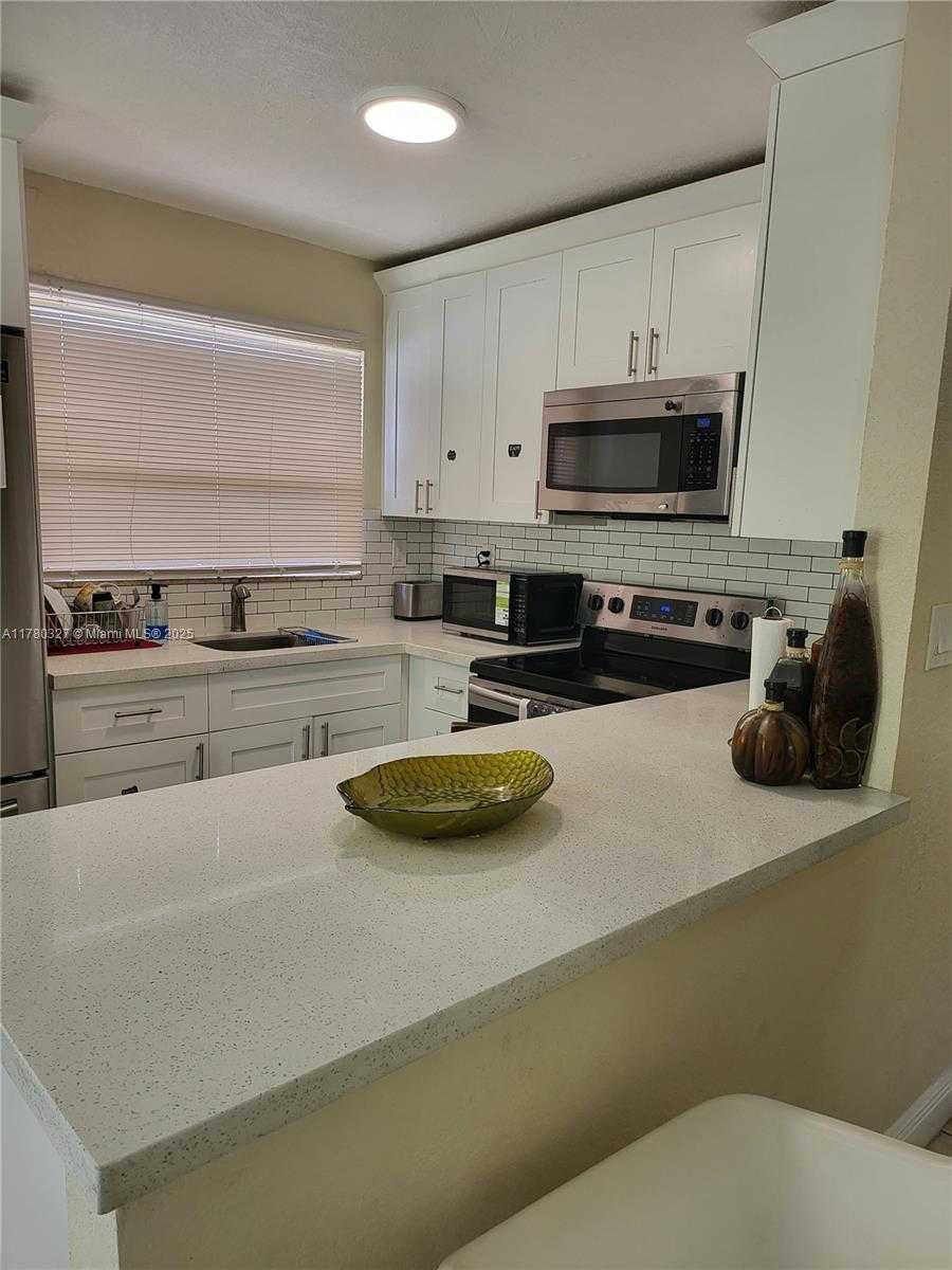 Small Image of Fort Lauderdale Number 39