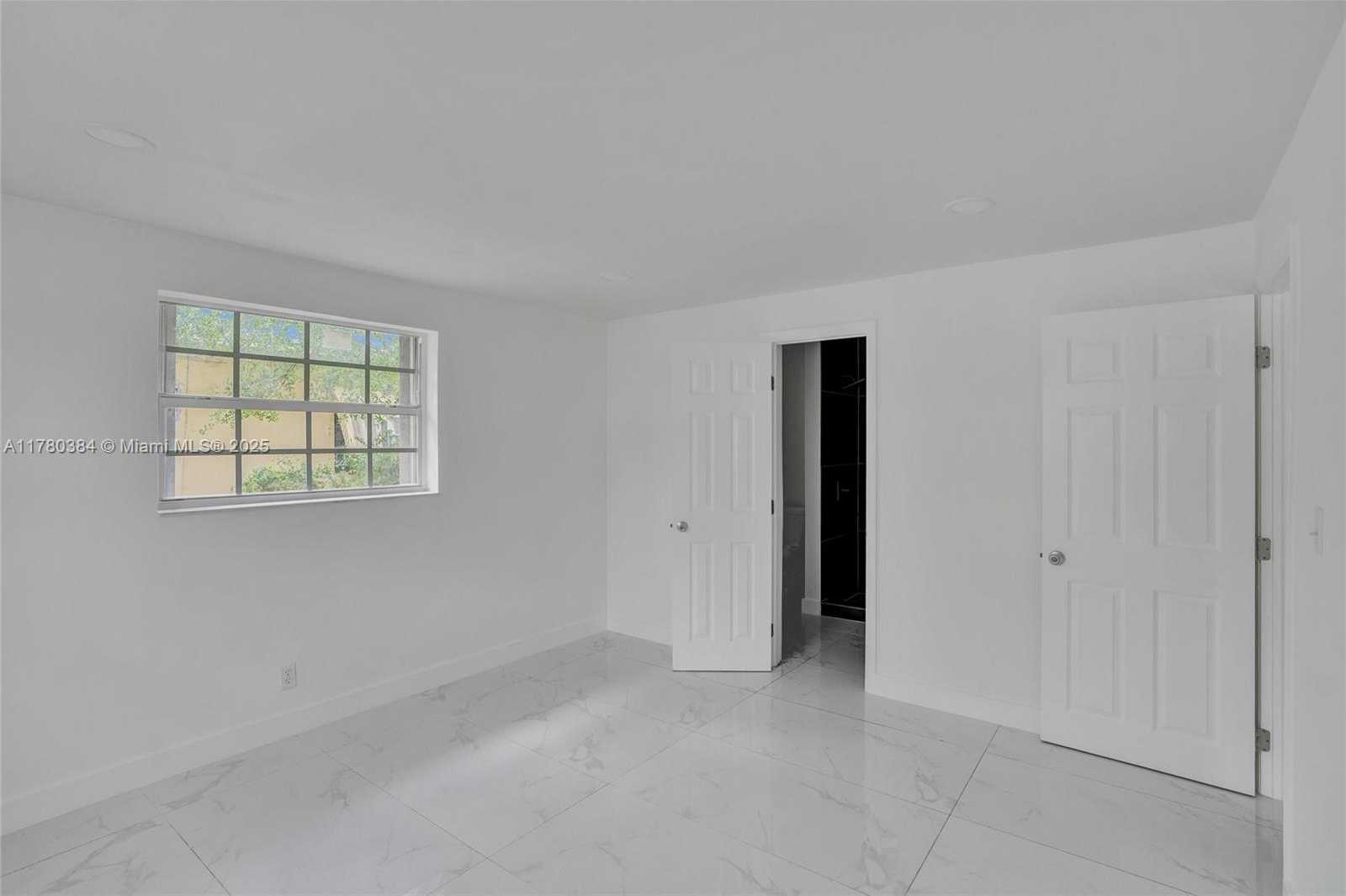 Small Image of 265 NORTH WEST 135TH ST, North Miami Number 24