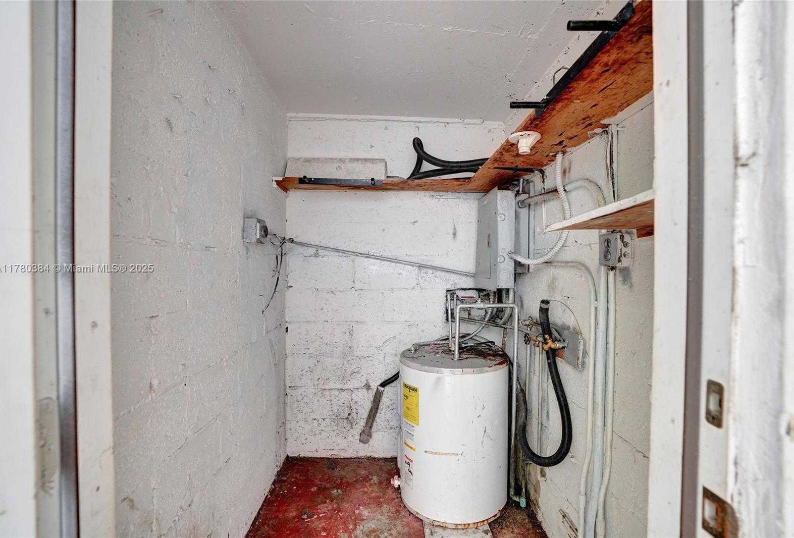 Small Image of 265 NORTH WEST 135TH ST, North Miami Number 31