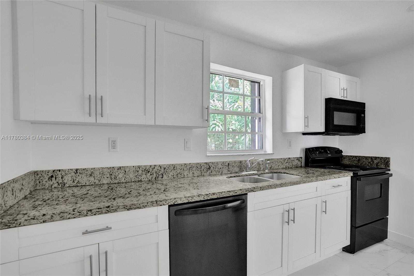 Small Image of 265 NORTH WEST 135TH ST, North Miami Number 4