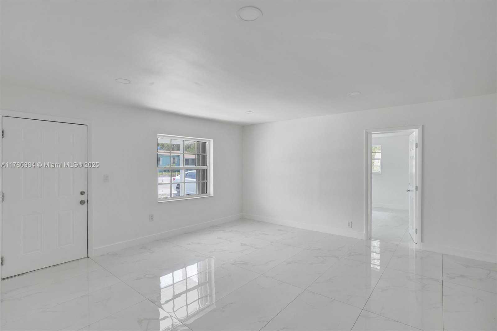 Small Image of 265 NORTH WEST 135TH ST, North Miami Number 8