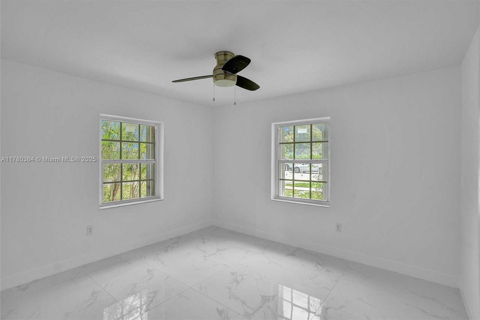 Small Image of 265 NORTH WEST 135TH ST, North Miami Number 9