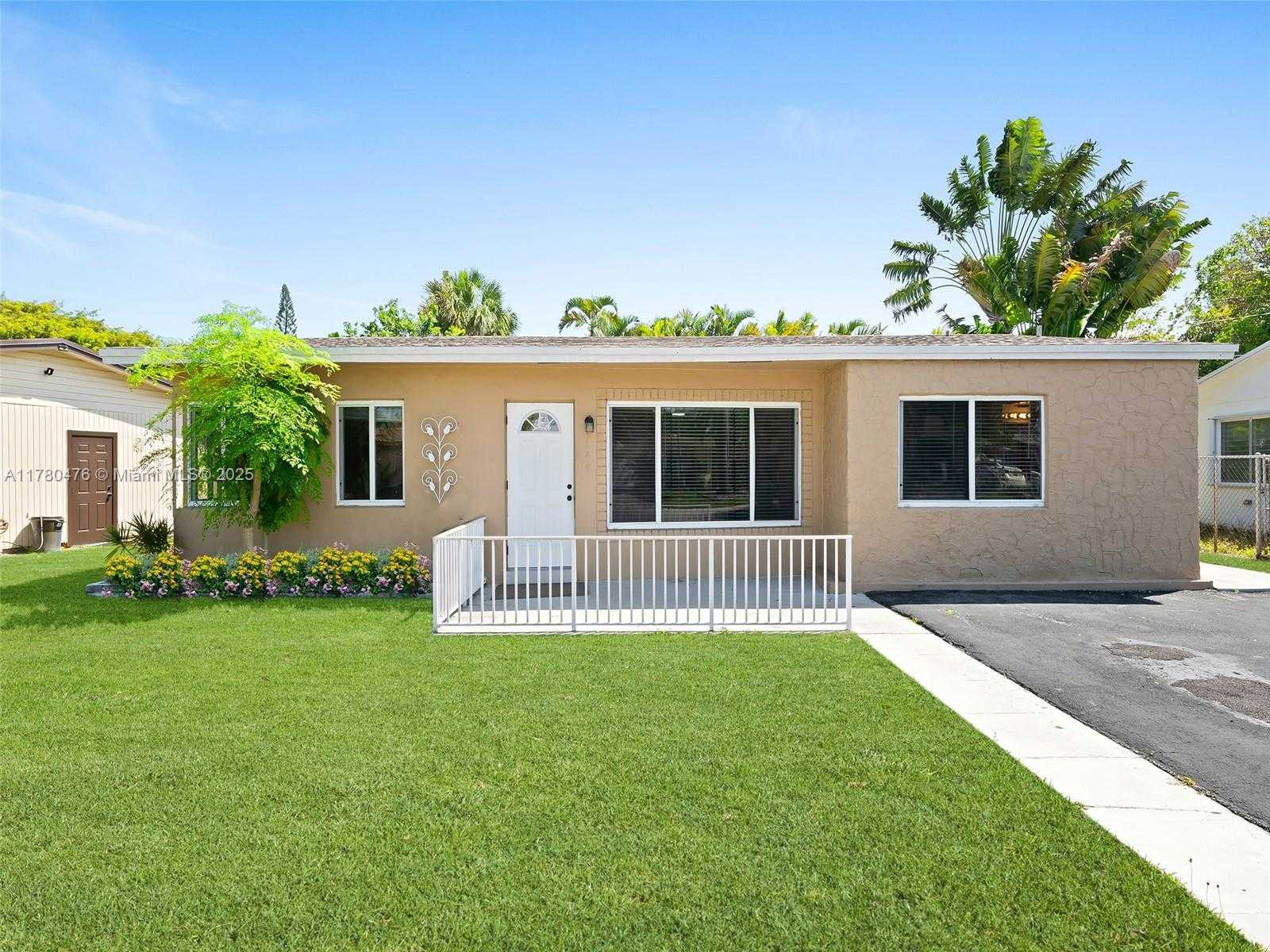 Small Image of 1644 NORTH EAST 30TH ST, Pompano Beach Number 4
