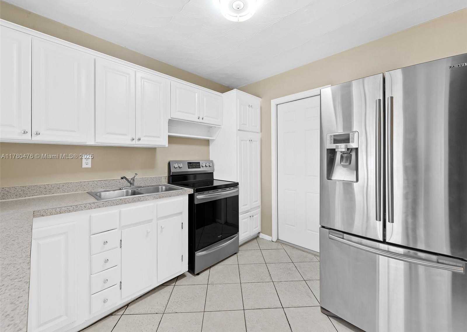 Small Image of 1644 NORTH EAST 30TH ST, Pompano Beach Number 6