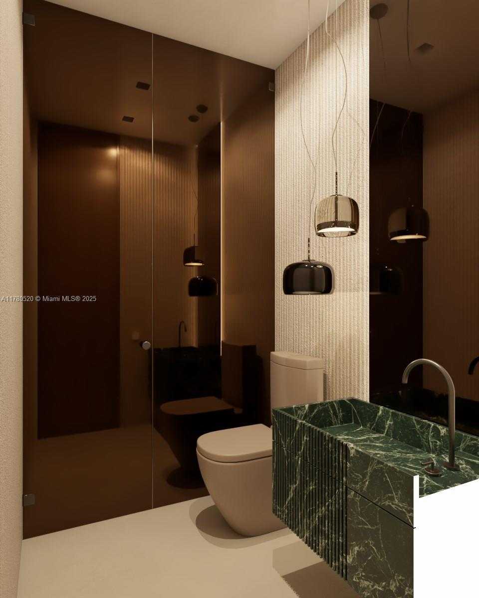 Small Image of 110 HAMPTON LN, Key Biscayne Number 14