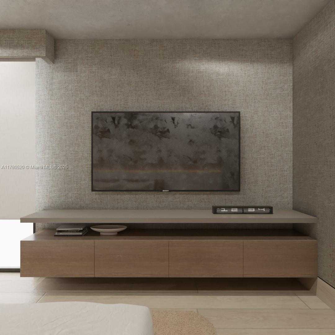 Small Image of 110 HAMPTON LN, Key Biscayne Number 8