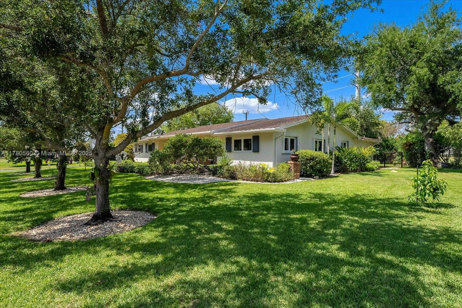 Small Image of 7841 SOUTH WEST 141ST ST, Palmetto Bay Number 34