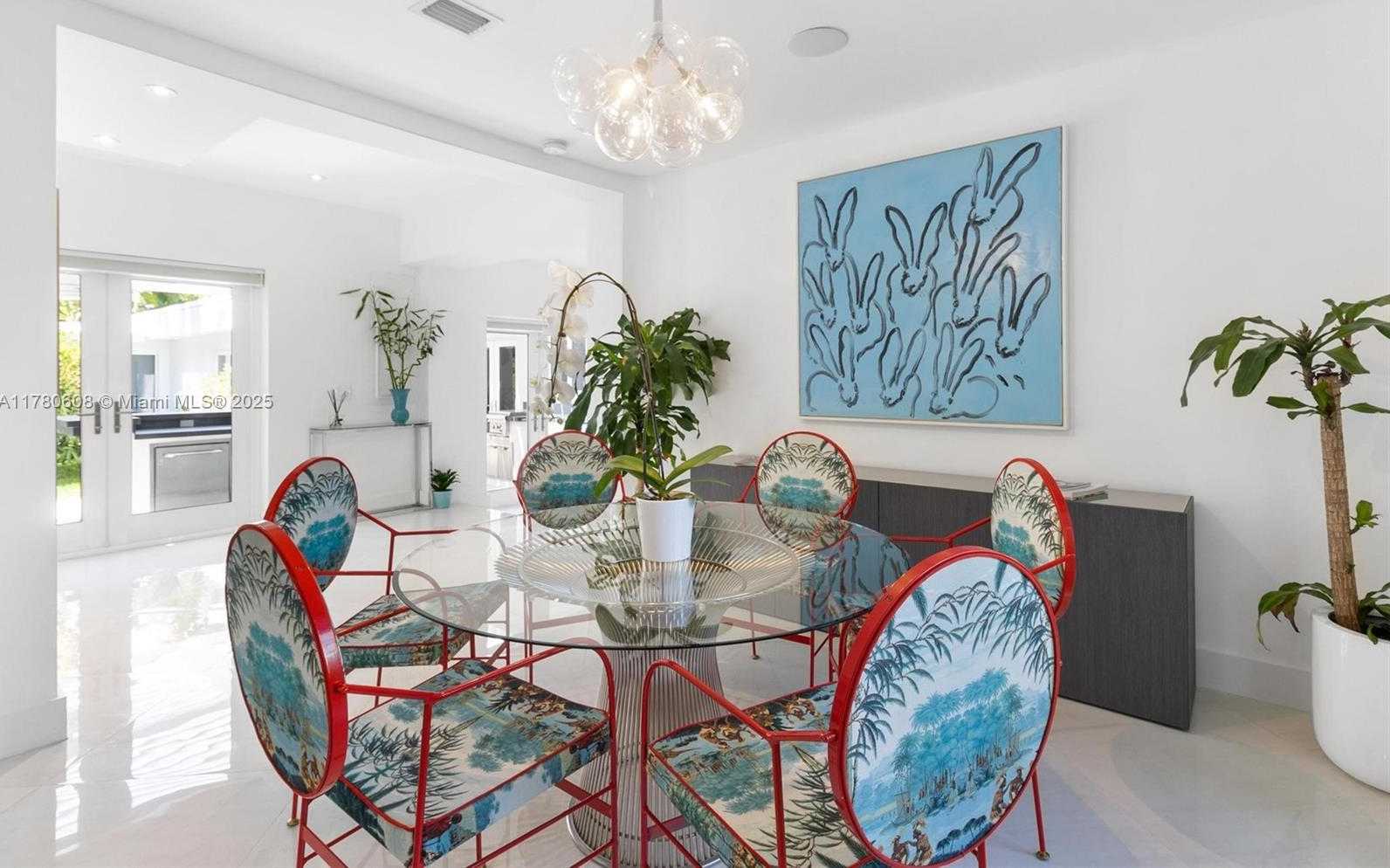 Small Image of 2550 FLAMINGO DR, Miami Beach Number 12